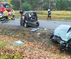 PILNE: KOSZMARNY wypadek na DW 483. Trwa akcja reanimacyjna kierowcy smarta
