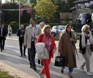 Politycy PiS jadą na wyjazdowe posiedzenie klubu