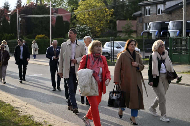 Politycy PiS jadą na wyjazdowe posiedzenie klubu