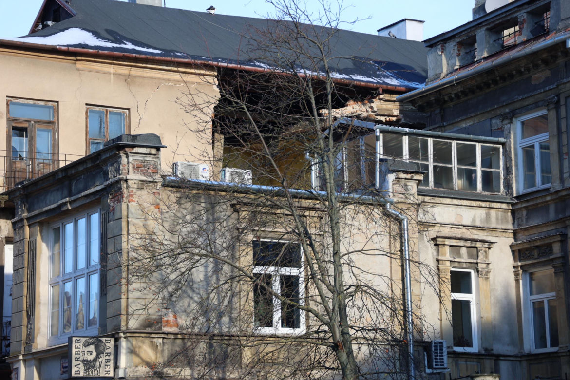 Zawaliła się część kamienicy w centrum Lublina