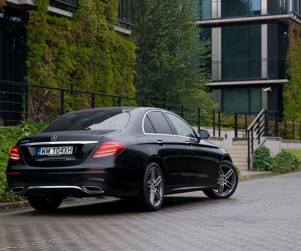 Mercedes-Benz E220d