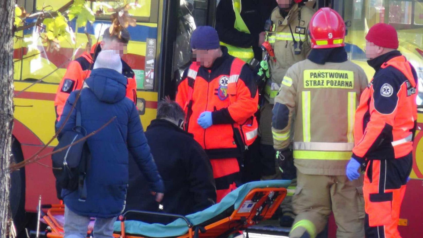 Poważny wypadek autobusu w Warszawie