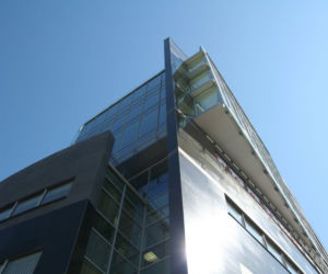 Forum 76