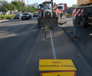 Kolejna ciężarówka rozbiła się przed wiaduktem