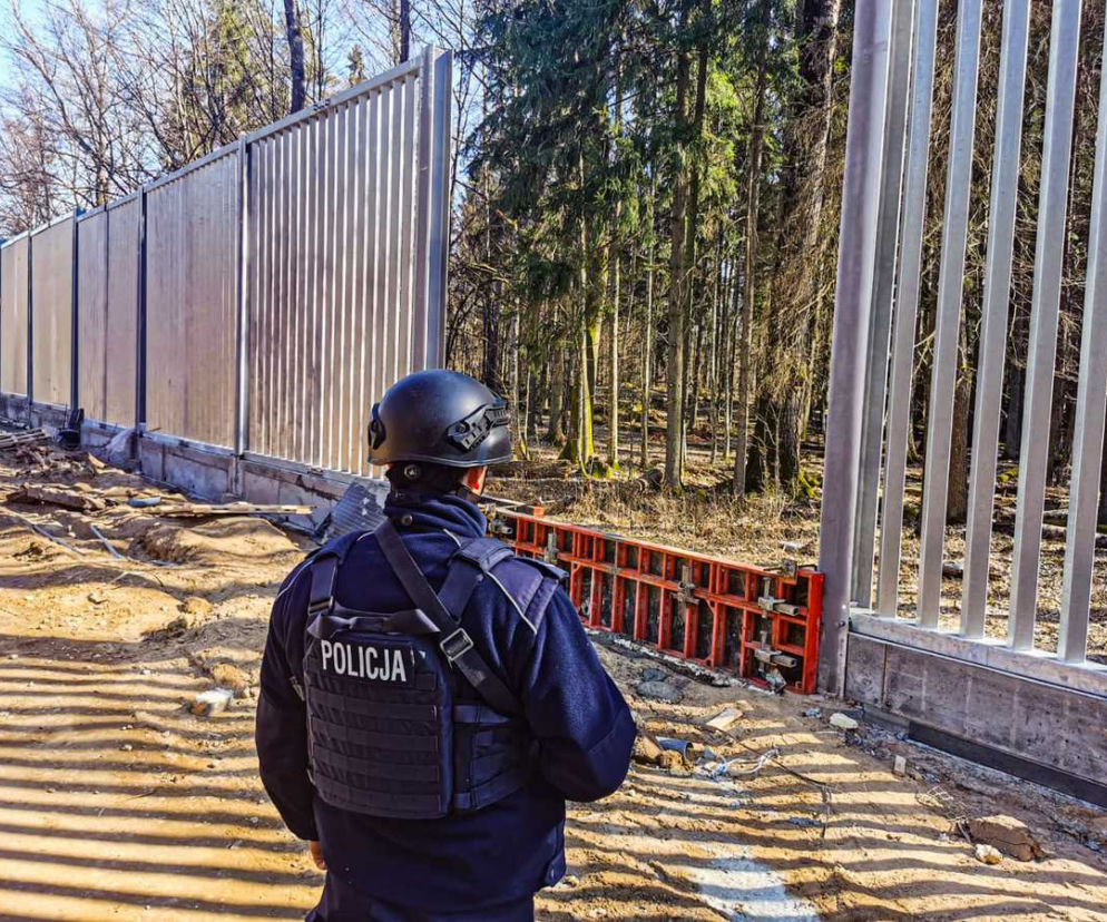 Policja zatrzymała Ukraińca. Przewoził migrantów z Iraku. Na granicy znowu niespokojnie
