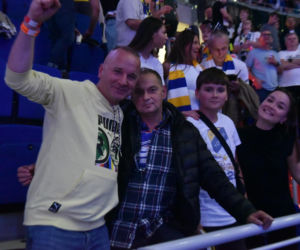 Strefa kibica w Kujawsko-Pomorskiej Arenie Toruń. Tak fani dopingowali ekipę Aniołów podczas finału PGE Ekstraligi