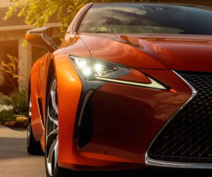 Lexus LC w kolorze Blazing Carnelian