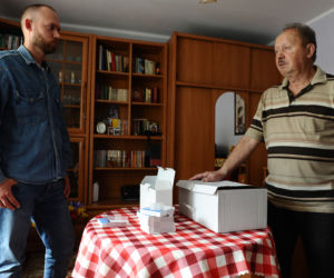 Zadzwonili do drzwi i wcisnęli mi leki