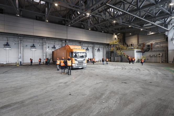 Spalarnia śmieci w Warszawie to teraz Warszawska Wytwórnia Energii. Zdjęcia ze środka wielkiego zakładu