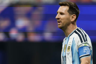 Messi zawiesił karierę! Padła jasna decyzja. Wszystko przez rodzinną tragedię