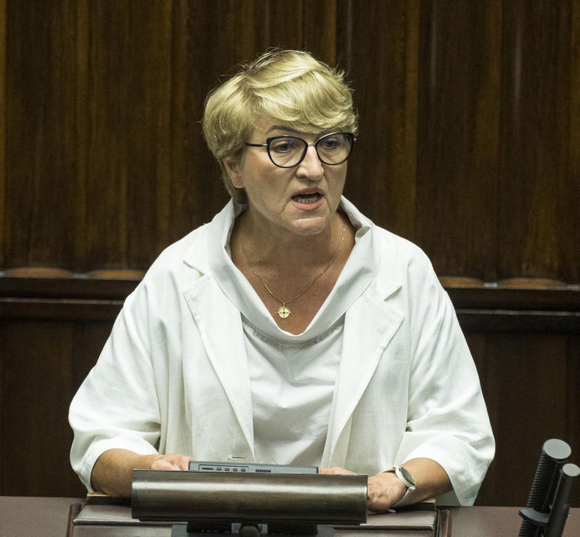 Letnie kreacje w Sejmie