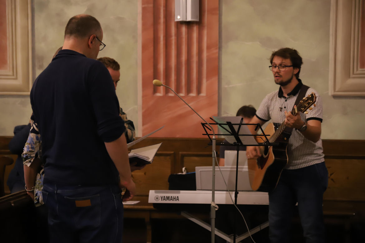 Msza święta dla singli w Krakowie. Najpierw modlitwa, a później potańcówka