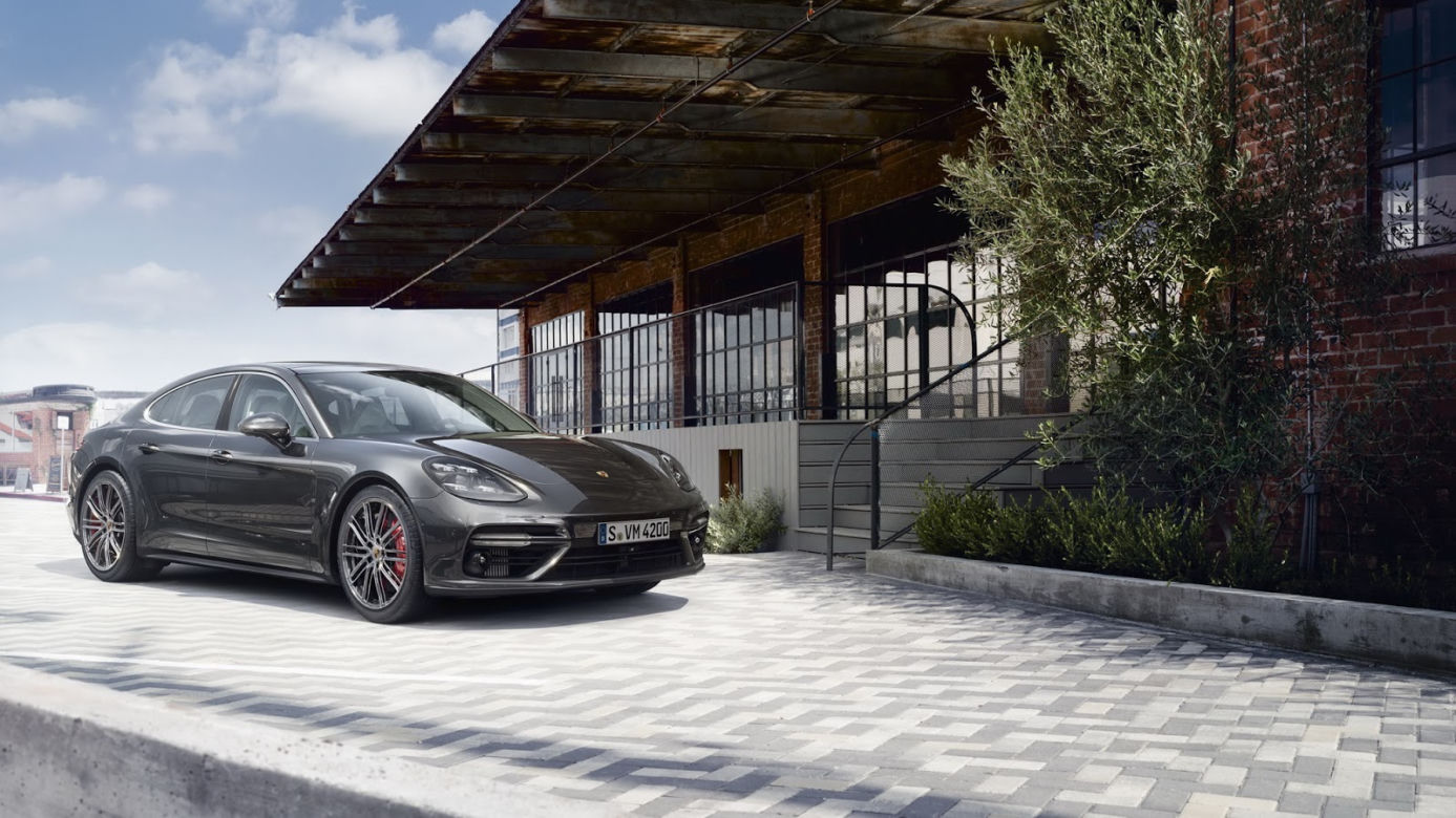 2017 Porsche Panamera