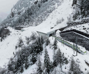 Szwajcaria/ Wykoleił się pociąg w Alpach, trwa akcja ratunkowa
