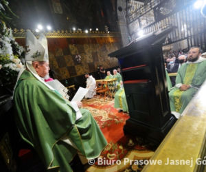 Jasna Góra, Częstochowa: Agitacja wyborcza w kościele? Minister przemawiała z ambony!