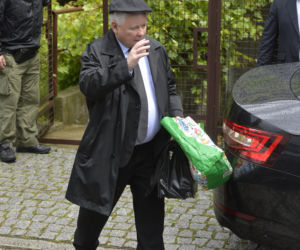 Prezes jedzie na urlop, a potem na operację