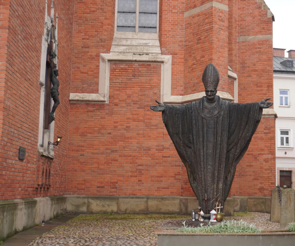 To najpobożniejsza diecezja w Polsce. Jej ozdobą jest jedno z najpiękniejszych miast w Małopolsce