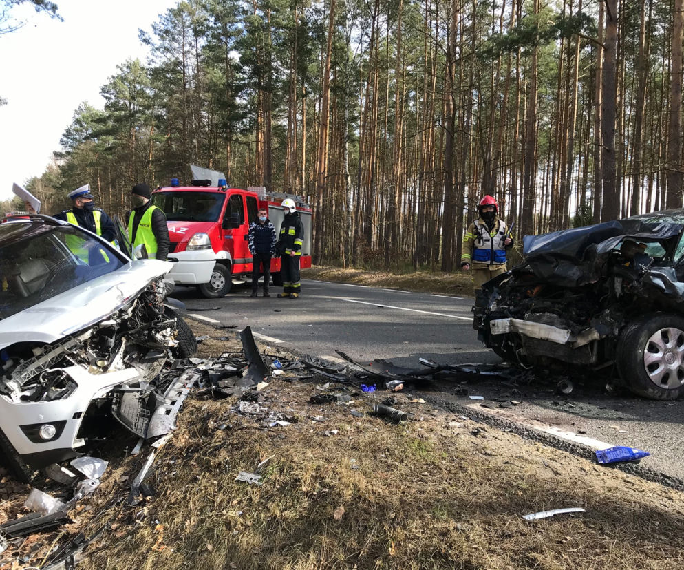 Kolejna śmierć na świętokrzyskich drogach. Wypadek na DK42 w okolicach Przybyszowa