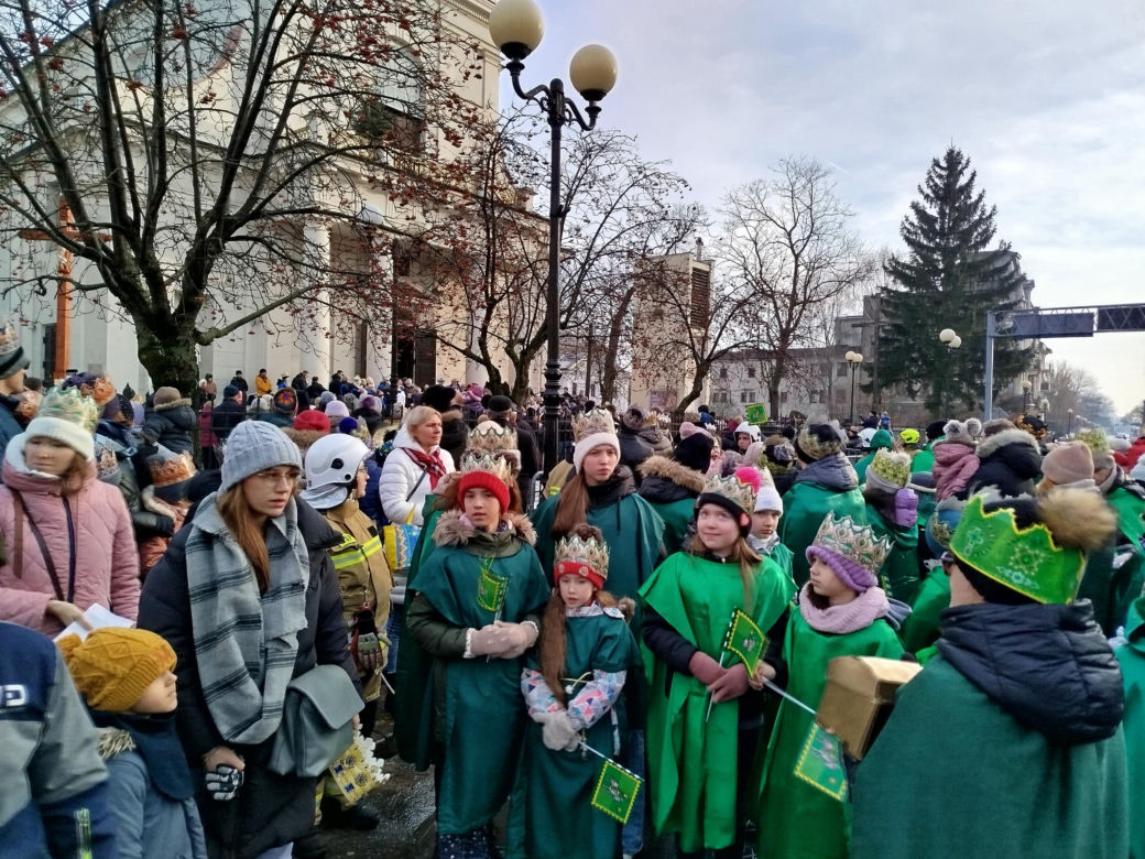 Z okazji rozpoczętego w styczniu 2025 Roku Jubileuszowego, tegoroczne obchody święta Trzech Króli w Siedlcach były wyjątkowo uroczyste. 
