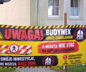 Uszkodzona kamienica przy ul. Hożej w Szczecinie