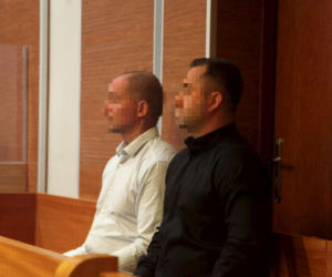 Rafał i Aleksander pobili Adama Niedzielskiego w centrum miasta. Były minister okazał im łaskę