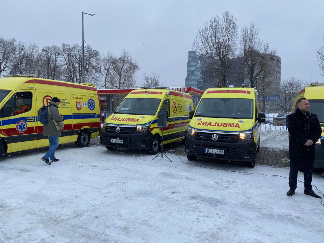 Warszawa: Mazowsze z nowymi karetkami