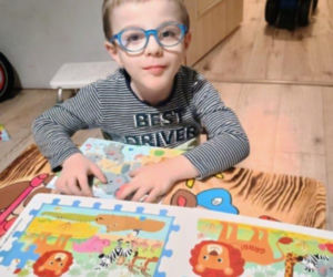 Dramatyczna walka o życie Igorka. „Czas zabiera mu siłę”. Świętokrzyskie jednoczy siły, by zdobyć najdroższy lek świata