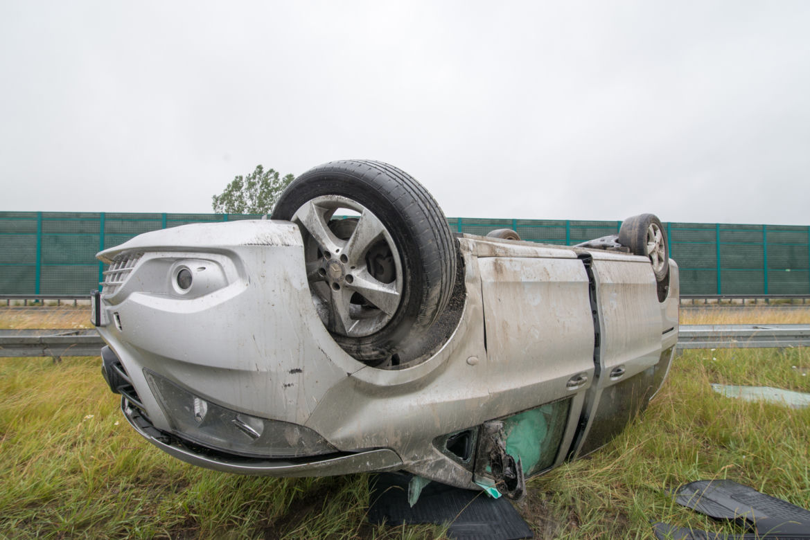 ZESPÓŁ "SKALDOWIE" DACHOWAŁ NA AUTOSTRADZIE.
