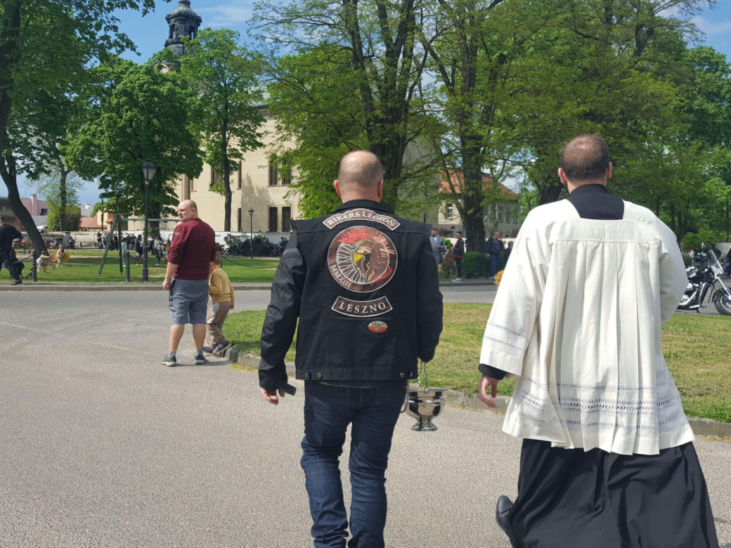 ​Setki motocyklistów na Wiosennym Święceniu Motocykli w Rydzynie