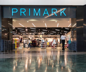 Znana sieć otwiera nowy sklep Trwa rekrutacja, ale w ogłoszeniach brakuje kluczowych danych