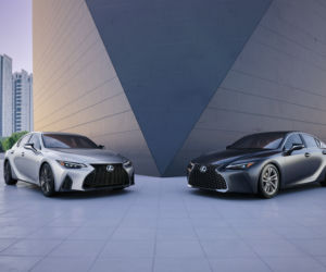 2021 Lexus IS