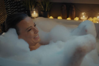 M jak miłość, odcinek 1903. Magda (Anna Mucha), Andrzej Budzyński (Krystian Wieczorek)