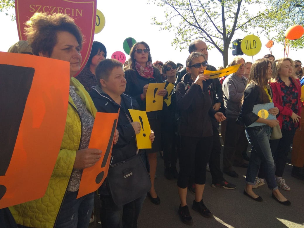 Manifestacja nauczycieli w Szczecinie
