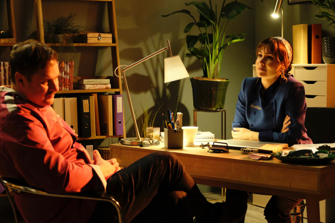 Kuchnia, odc. 4: Helena Szparaga (Marta Żmuda Trzebiatowska), Wiktor Bojarski (Tomasz Karolak)