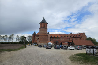 Jedyny taki zamek na Podlasiu. Był świadkiem dramatycznych wydarzeń