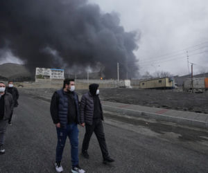 Czarny deszcz spadł w Iranie! Słońce zniknęło