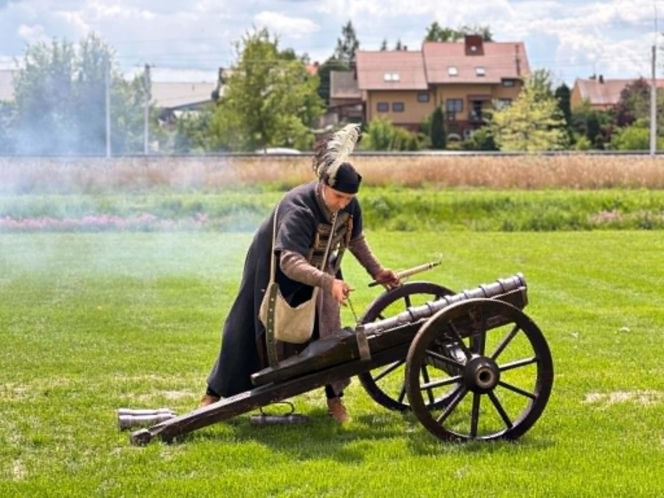 Zamek Ćmielów powraca do życia! Historia, rock’n’roll i wielkie otwarcie w najbliższy weekend