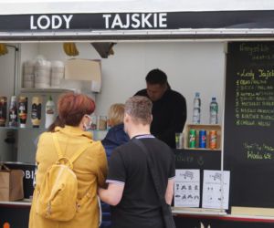 Festiwal Food Trucków 2021. Restauracje na kółkach zaparkowały na Wyspie Młyńskiej