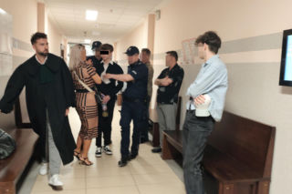 Jechał pod wpływem alkoholu, rozbił mercedesa o słup. 18-letnia Ania zginęła na miejscu