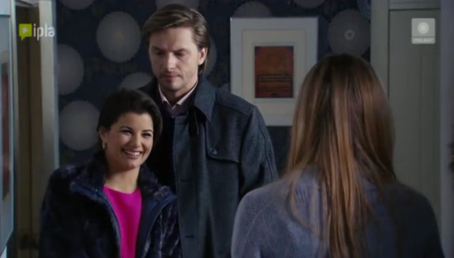 Przyjaciółki 5 odcinek 51, Dorota (Agnieszka Sienkiewicz), Inga (Małgorzata Socha), Andrzej (Adam Krawczyk)