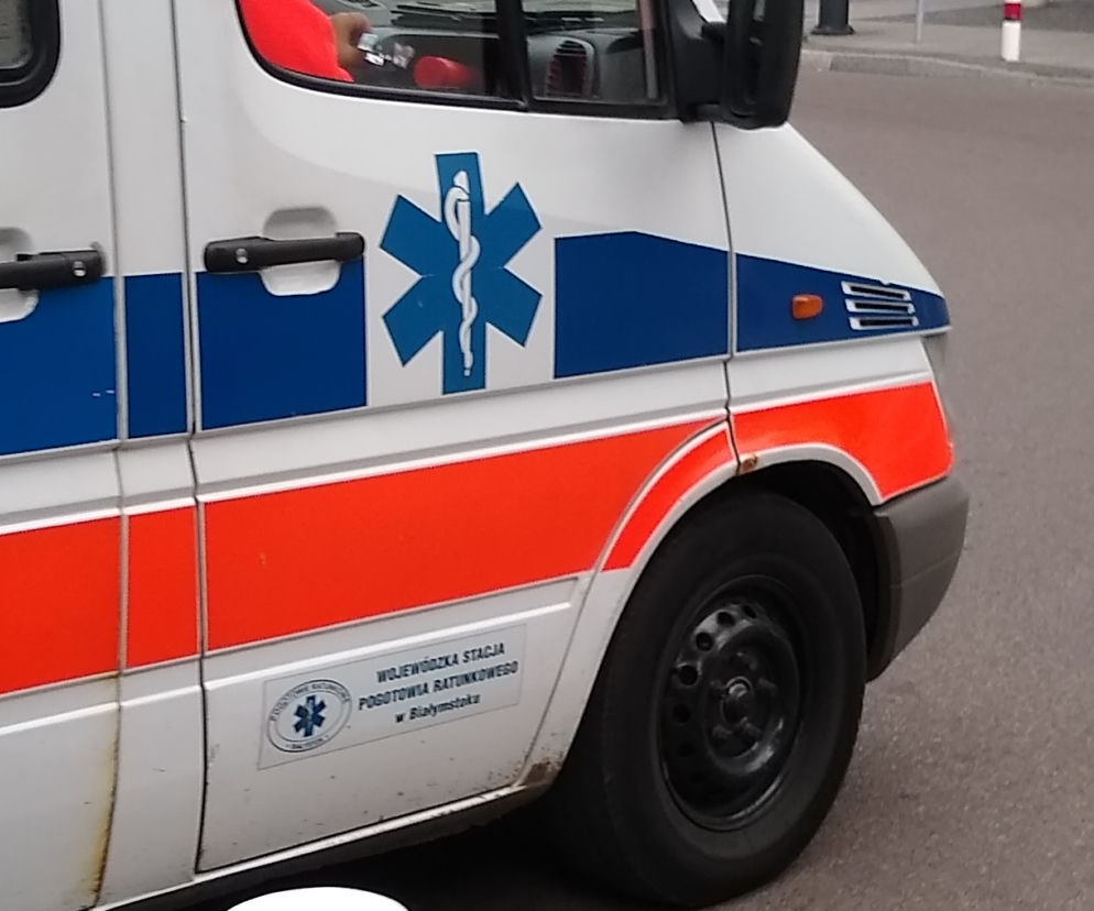 Wypadek na DK 19. Toyota zjechała na przeciwległy pas ruchu. Dwie kobiety ranne