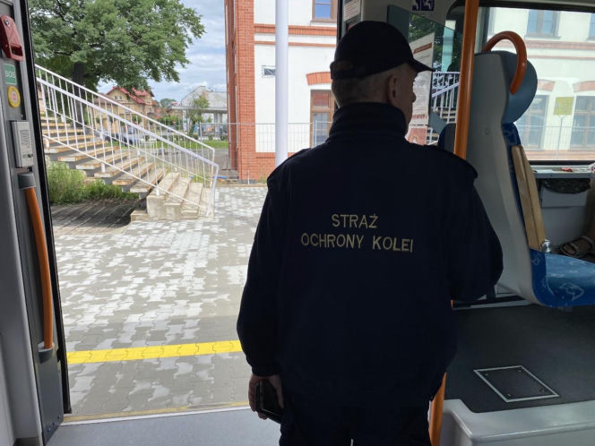 Wróciły pociągi na trasę Nowy Sącz - Marcinkowice