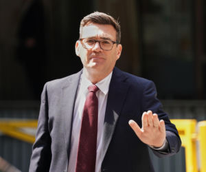 Andy Burnham został w poniedziałek 59. premierem Wielkiej Brytanii - potwierdził Pałac Buckingham