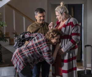 	W rytmie serca 6 sezon odc. 67. Szarek (Dariusz Toczek), Ewa (Elżbieta Romanowska), Liliana (Elżbieta Jarosik)