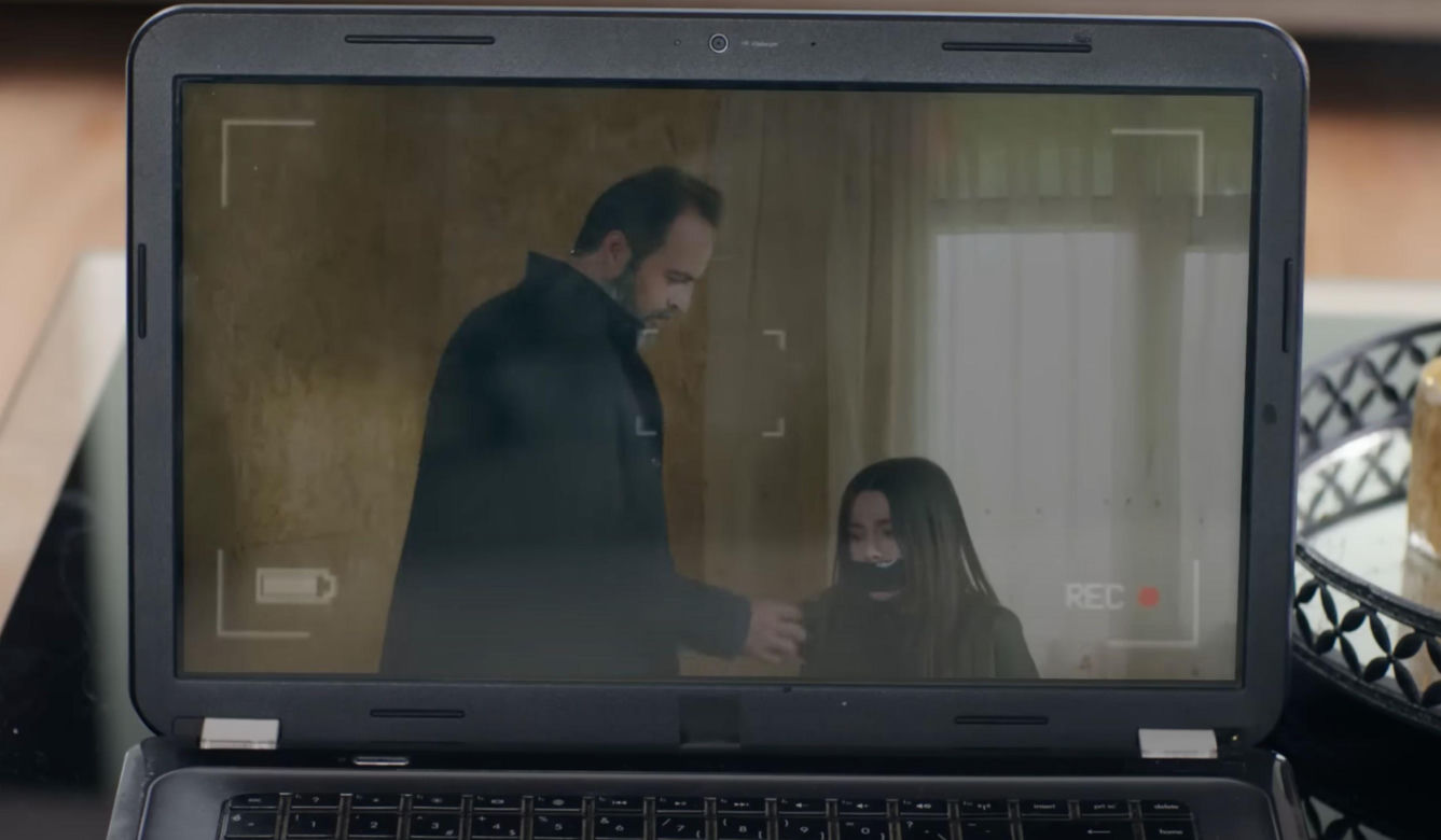 Zeynep będzie przetrzymywana przez porywacza, a Yildiz przyłapie Melis na rozmowie z przestępcą. Ghonul i Bulent zaczną odchodzić od zmysłów, a Ege trafi na trop.