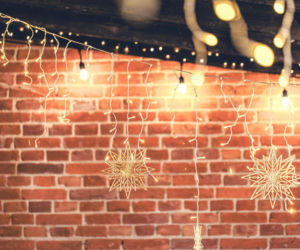 Mandat za światełka na balkonie. W tej sytuacji sąsiad na pewno wezwie policję