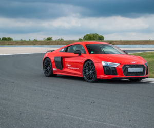 Audi R8 plus V10 5.2 FSI quattro S tronic