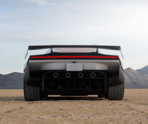 Latająca Tesla stała się rzeczywistością? Roadster wykonał niezwykły manewr