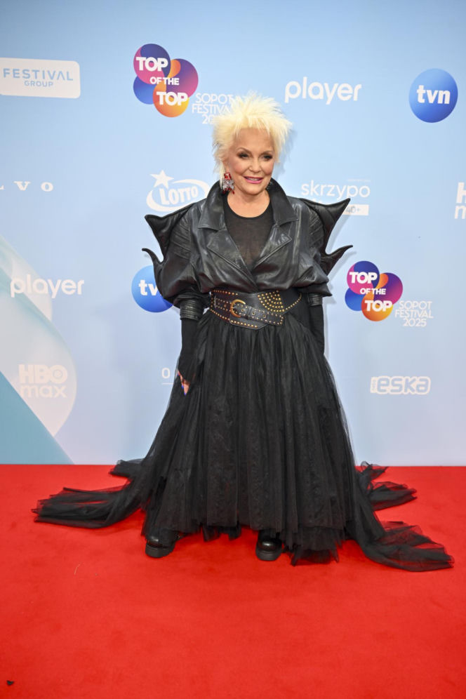 Mąż Małgorzaty Ostrowskiej przebywa w hospicjum. Piosenkarka wydała oświadczenie