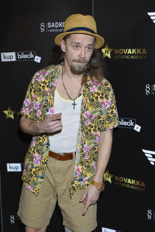 Był gwiazdą „Na dobre i na złe” i nagle zniknął z show-biznesu. Czym zajmuje się dziś Bartosz Obuchowicz?